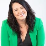 Jennie Gift headshot