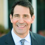 Andy Papathanassiou headshot